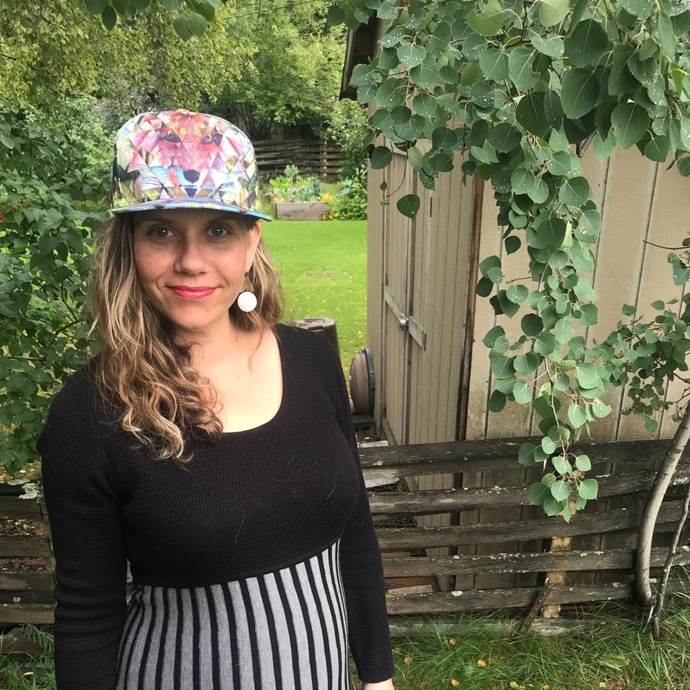 Meet your Posher, Dana